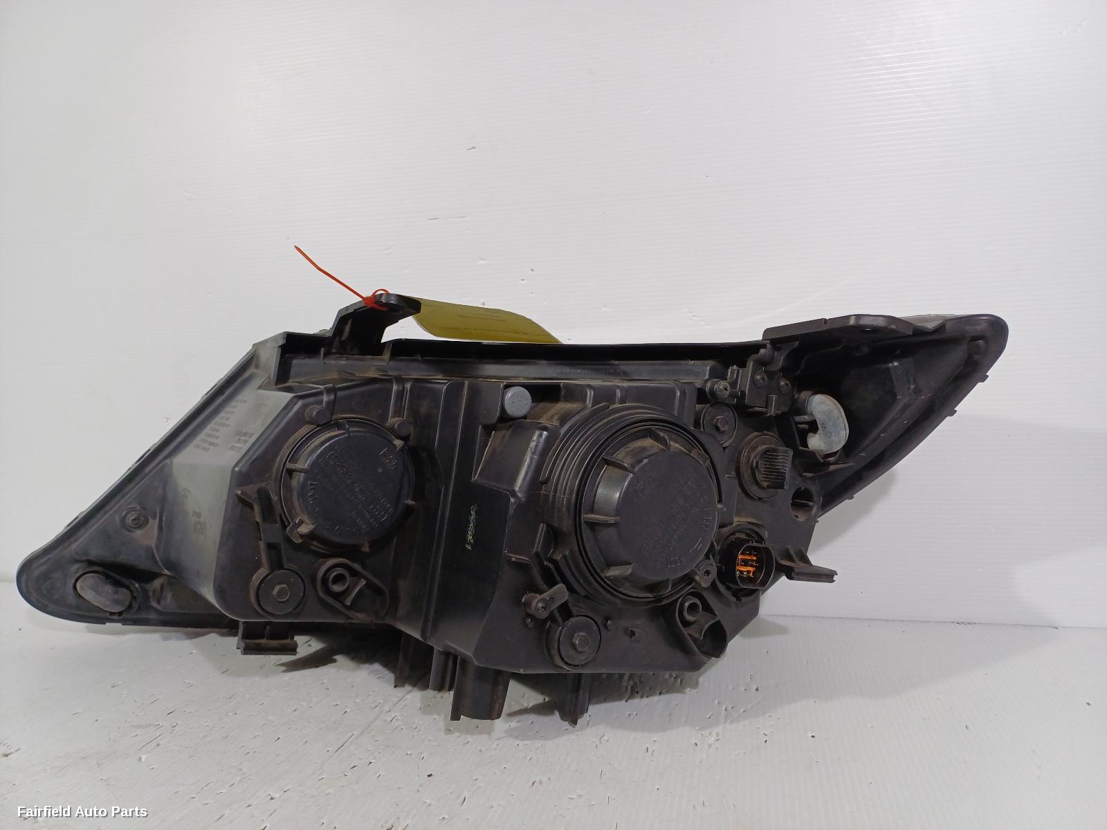 2013 Kia Sorento Right Headlamp