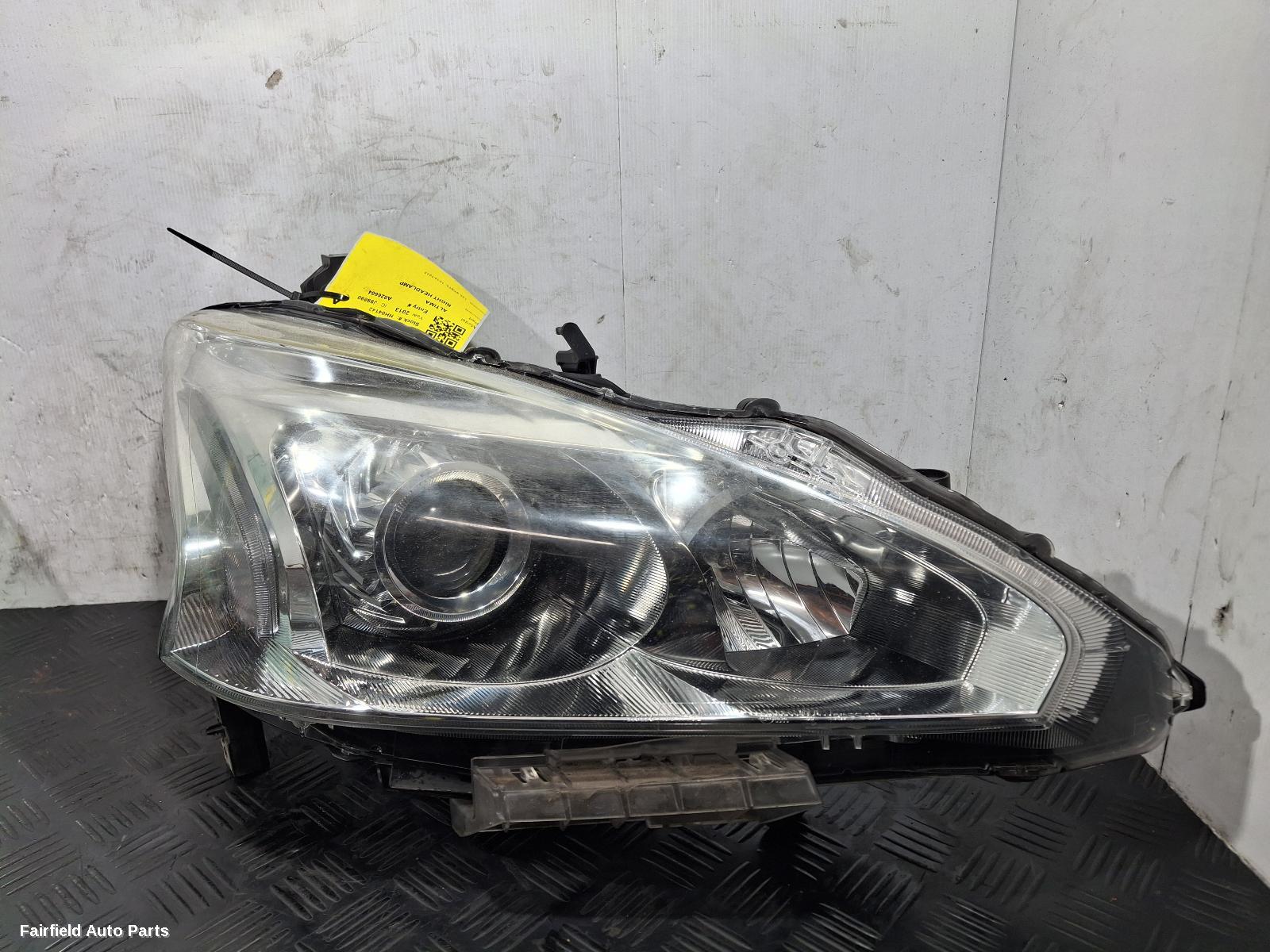 2013-2017 Nissan Altima Right Headlamp
