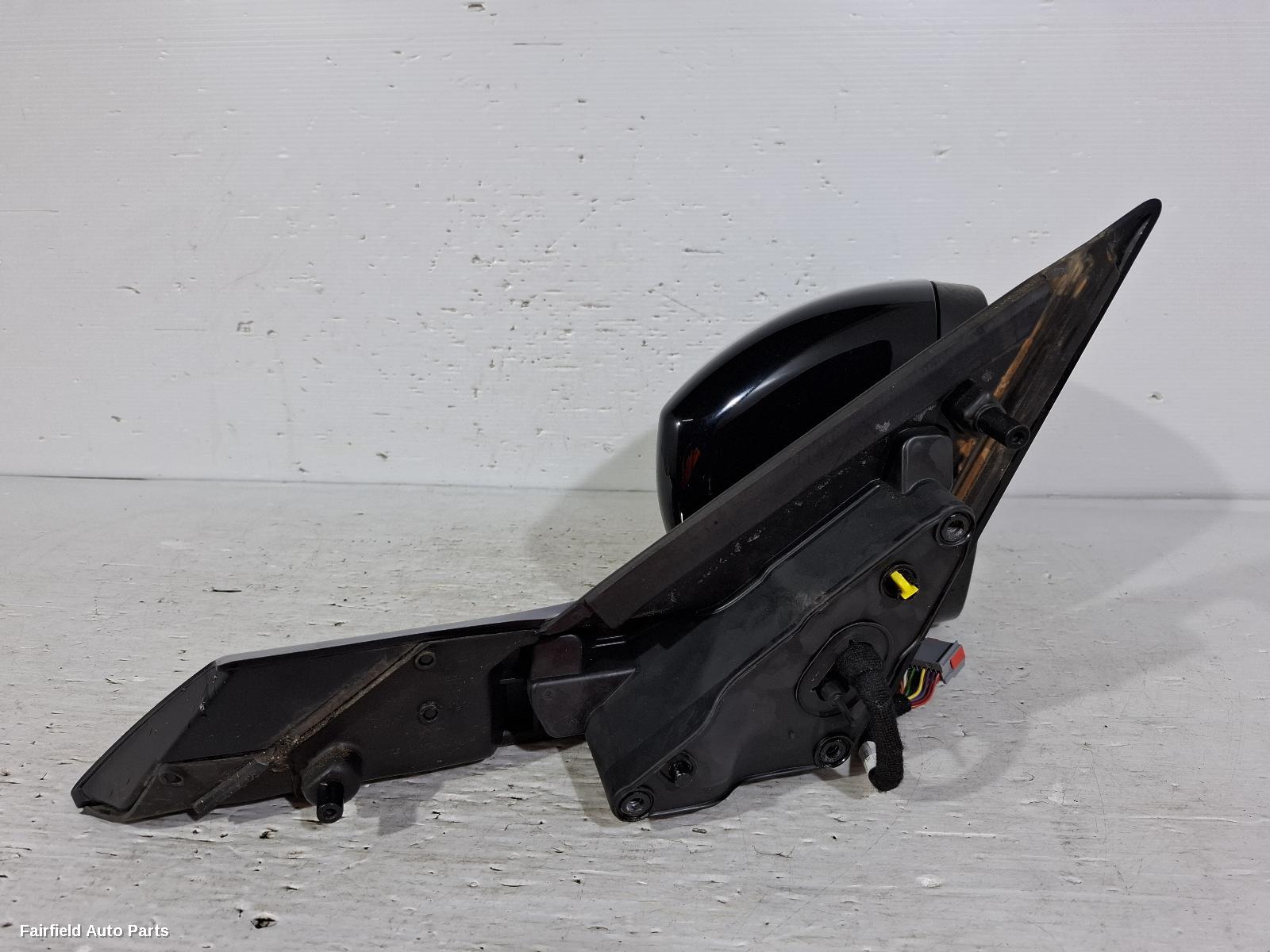 2016-2020 Land Rover Discovery Right Door Mirror