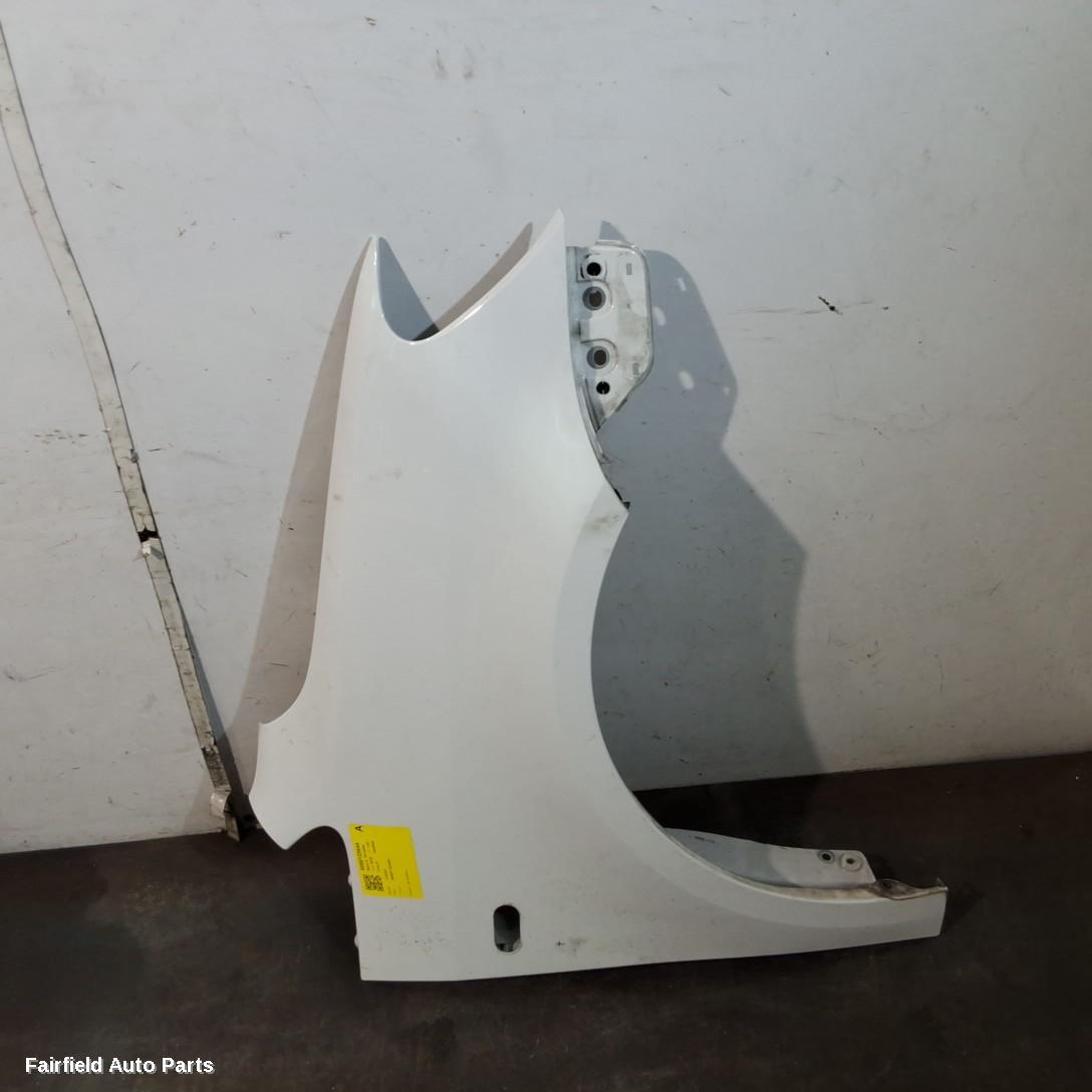 2004-2010 Volkswagen Caddy Right Guard