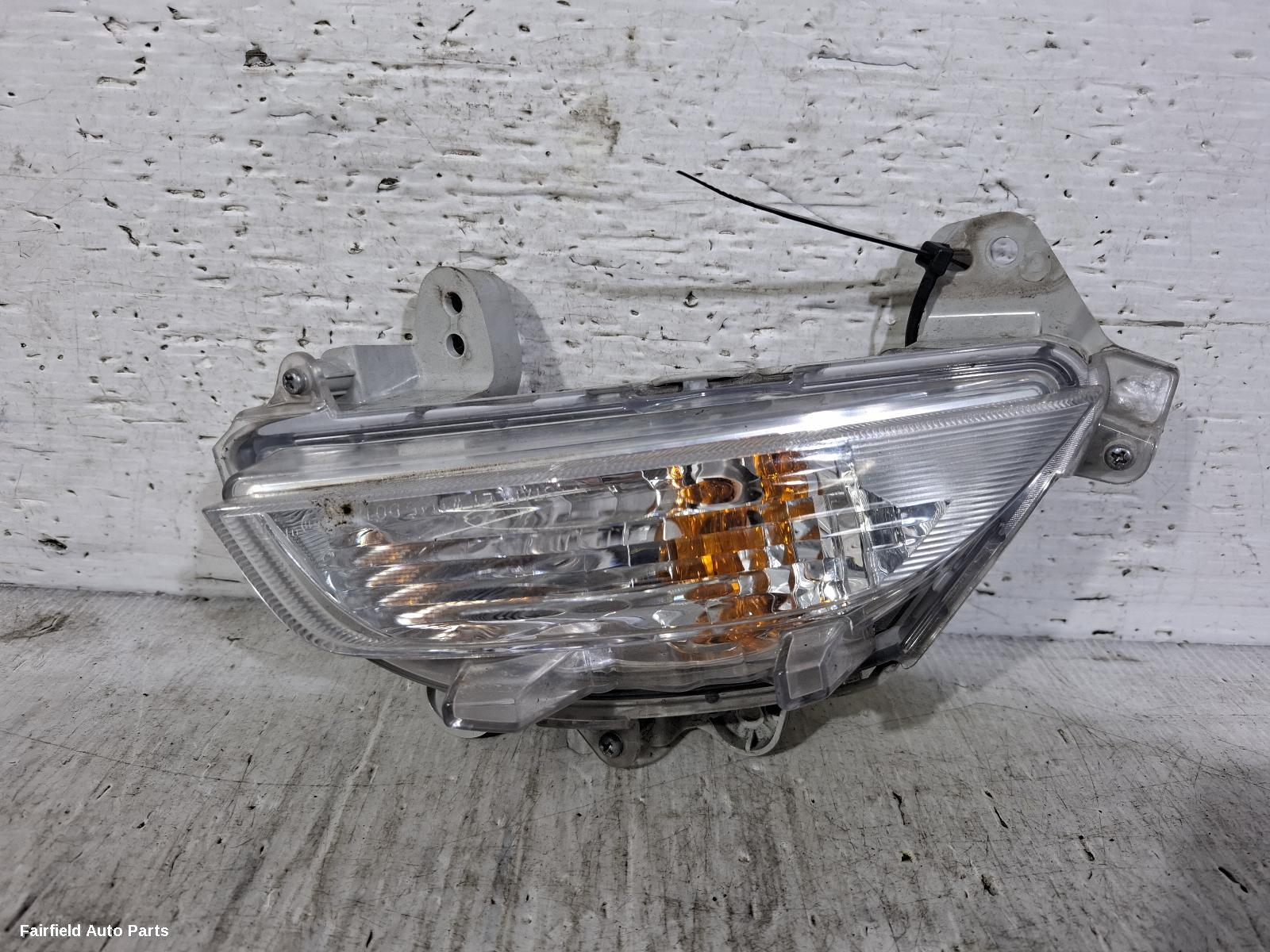 2013-2016 Mazda 3 Right Indicator Fog Side