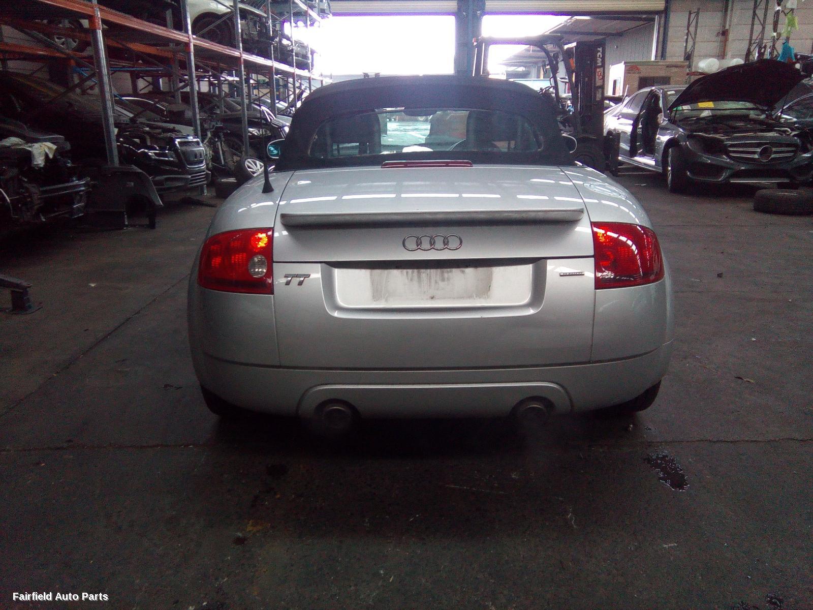 2003 Audi Tt Left Guard