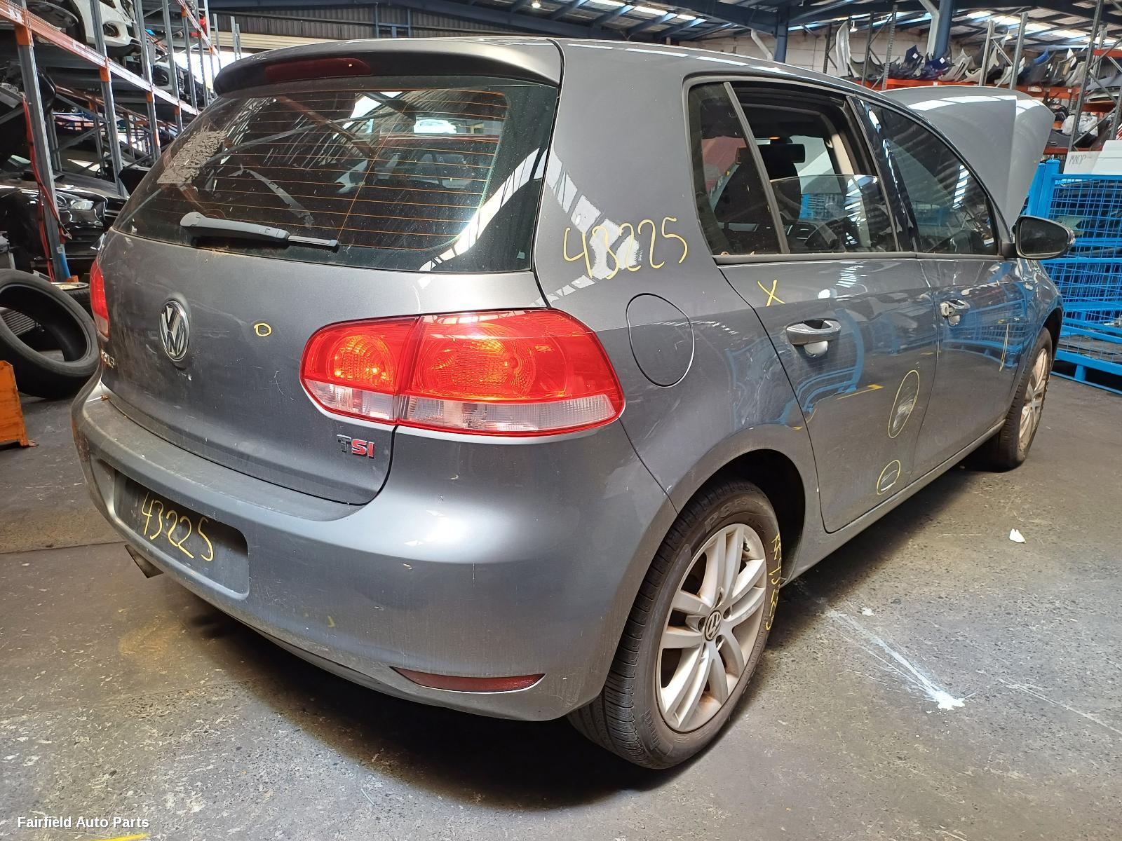 2010 Volkswagen Golf Sunvisor