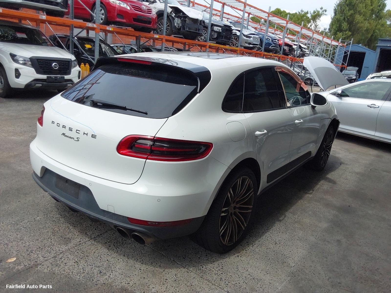 2014 Porsche Macan Ecu
