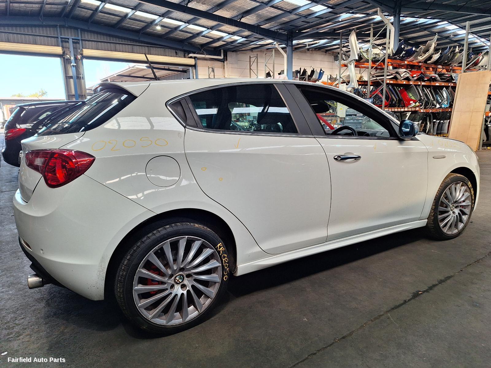 2012 Alfa Romeo Giulietta Overflow Bottle