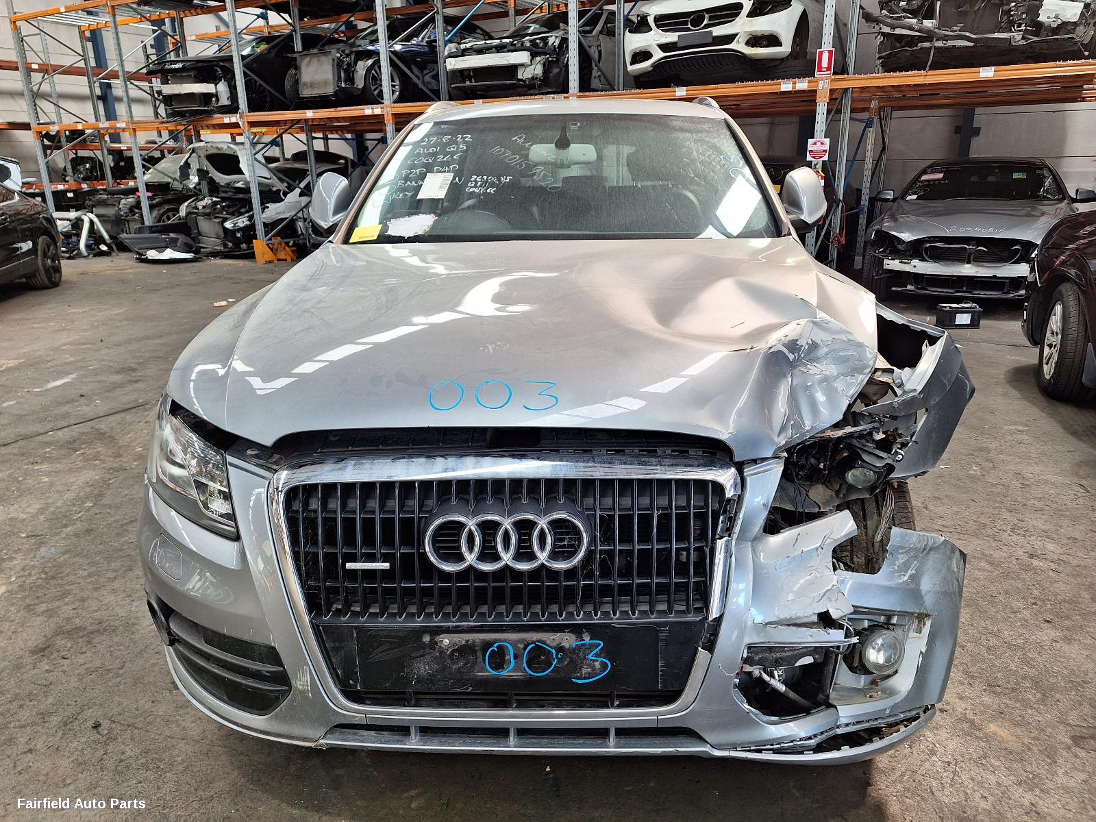 2009 Audi Q5 Left Front Door
