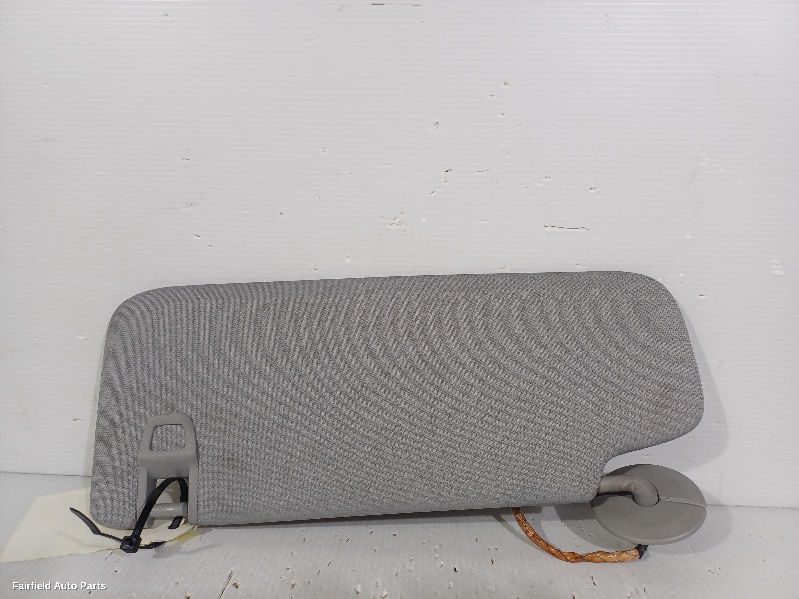 2017-2020 Holden Equinox Sunvisor
