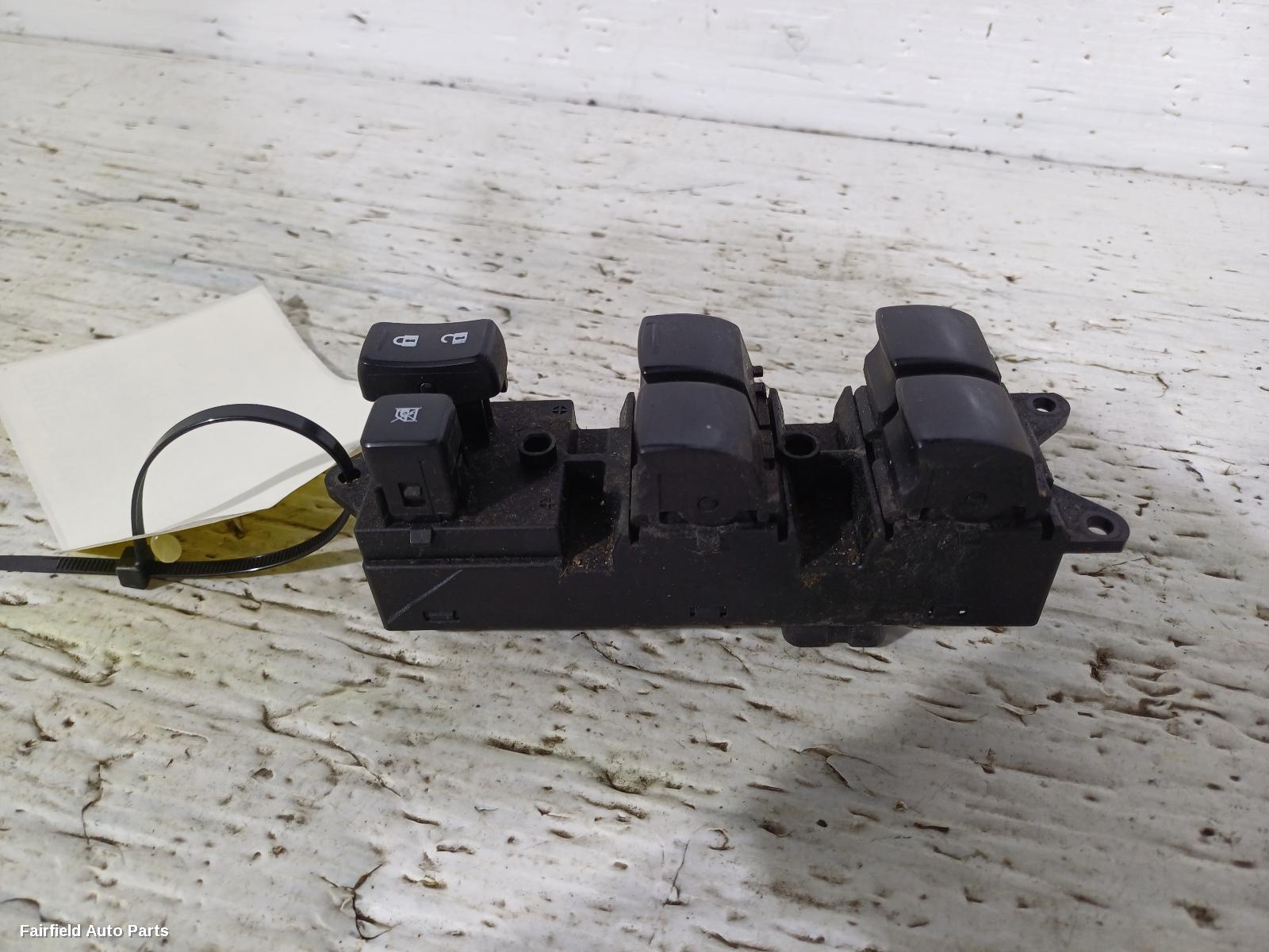 2012-2015 Mitsubishi Outlander Pwr Dr Wind Switch