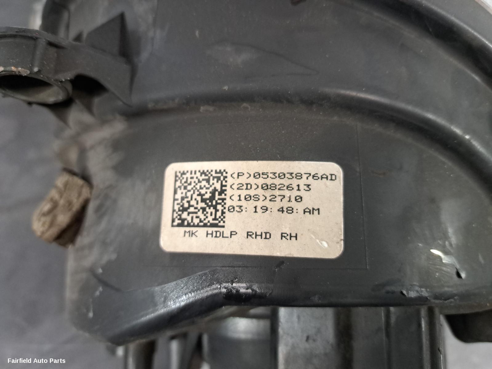 2014 Jeep Patriot Right Headlamp