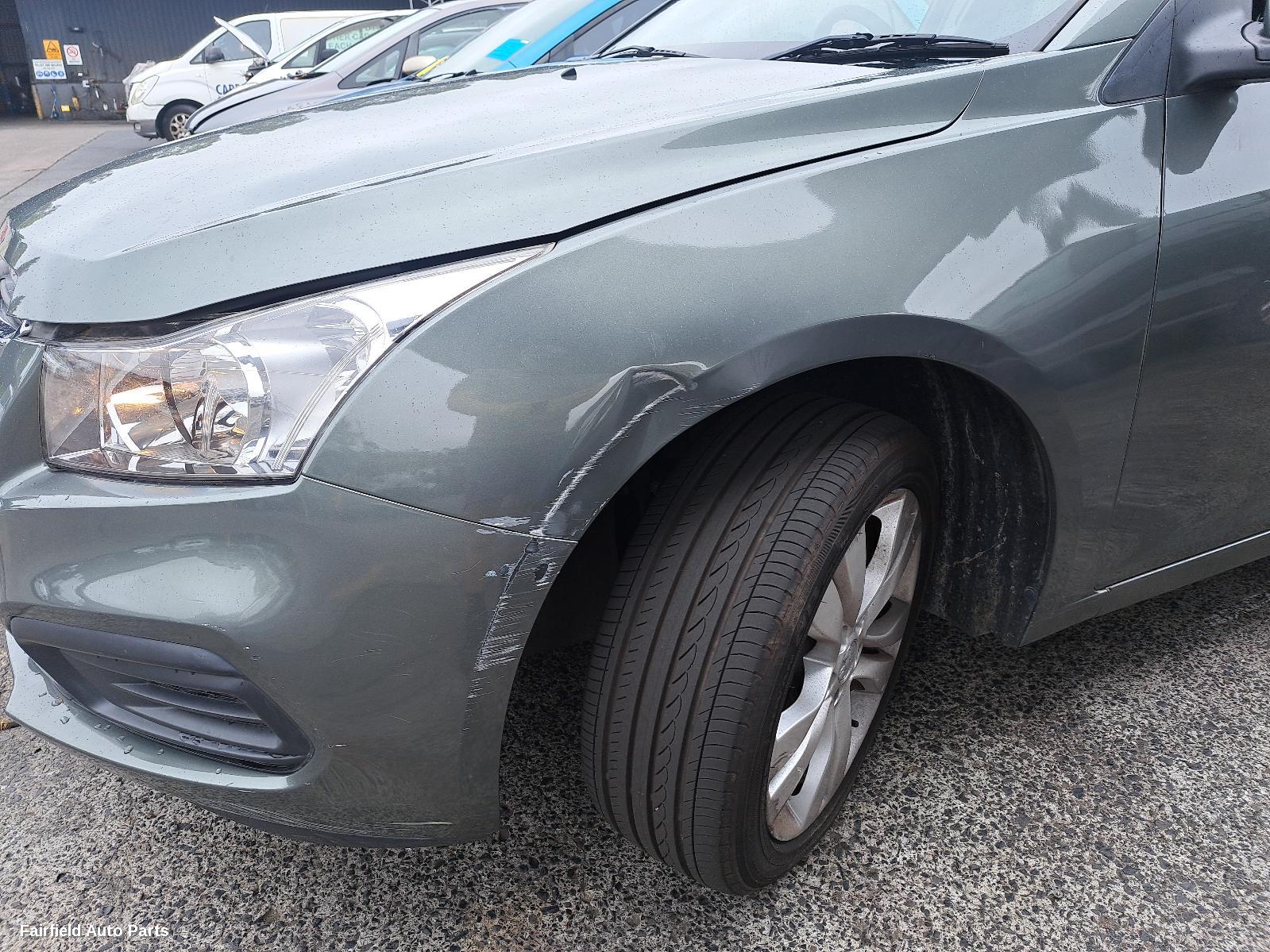 2015 Holden Cruze Right Door Mirror