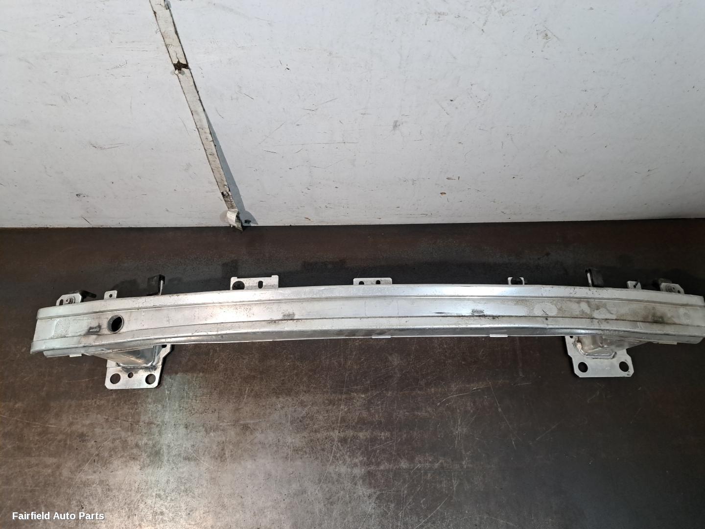 2013-2016 Renault Megane F Bar Reinforc Brack