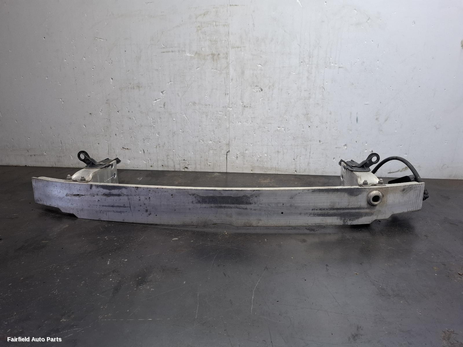 2013-2019 Mercedes Cla Class F Bar Reinforc Brack