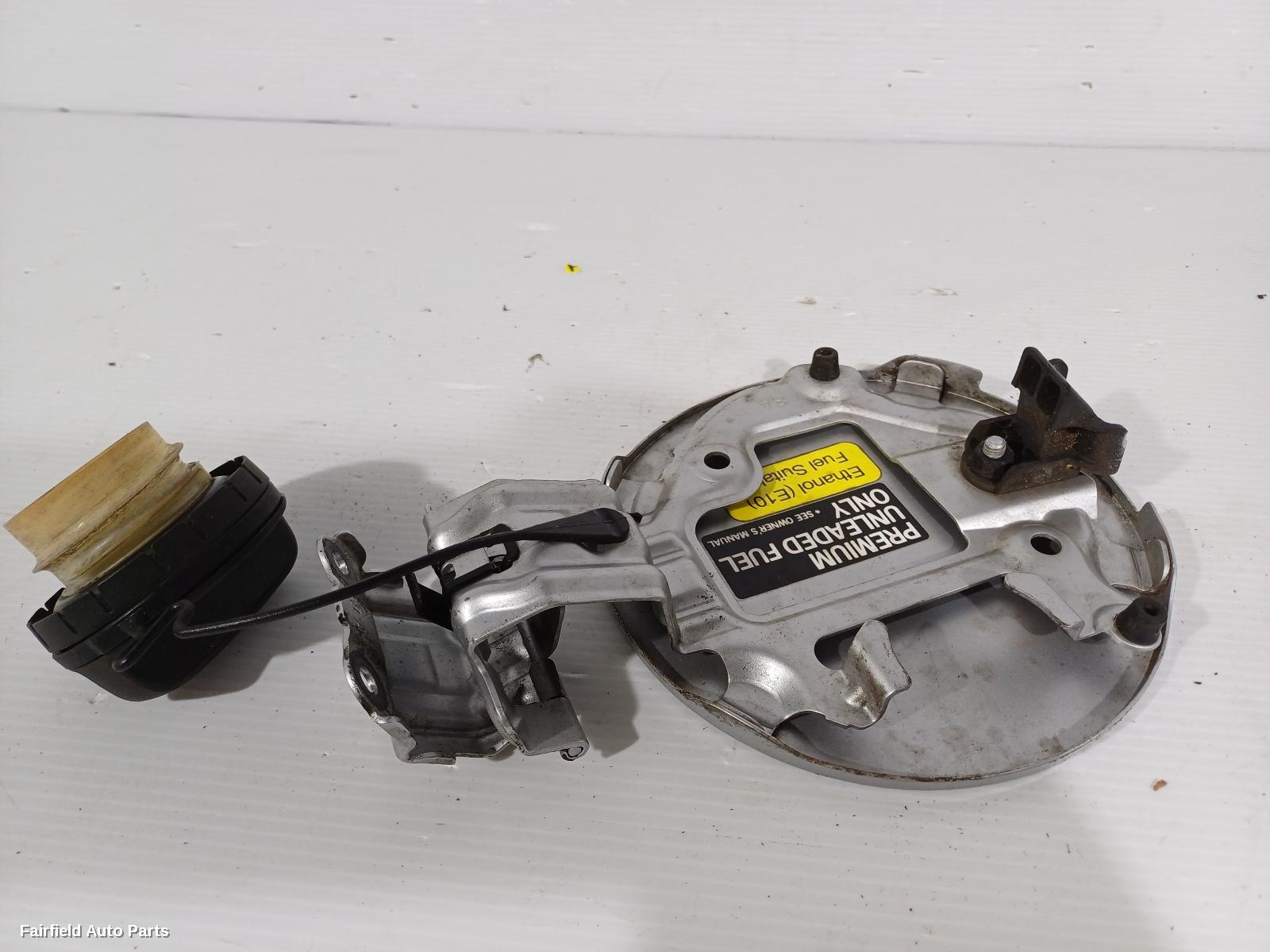 2011-2022 Lexus Ct200h Fuel Door   Filler