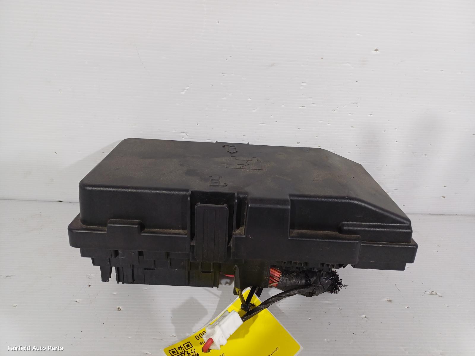 2014-2022 Jeep Cherokee Fuse Box