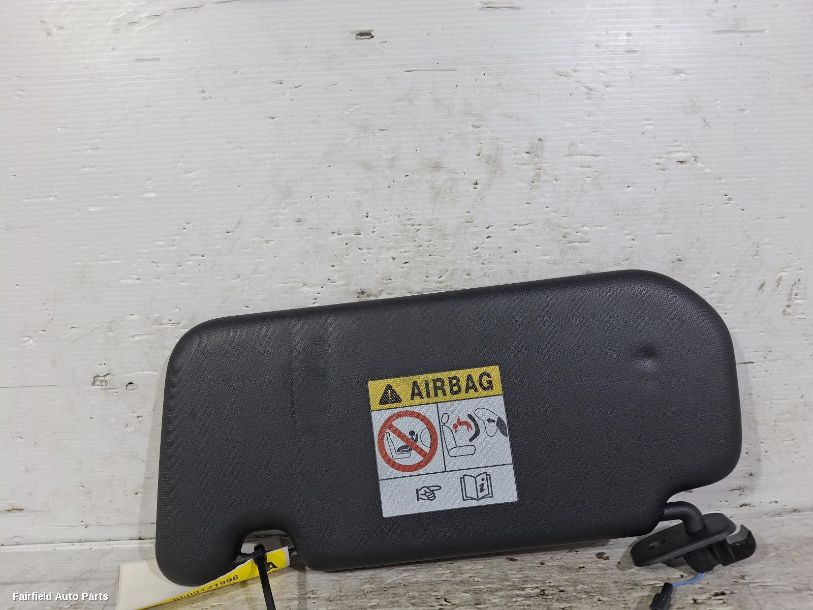 2022-2025 Nissan Qashqai Sunvisor