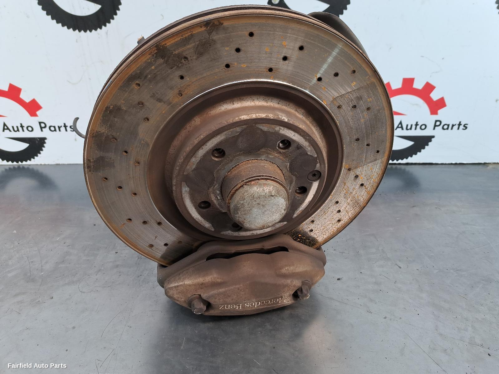 2004-2011 Mercedes Slk Right Front Hub Assembly