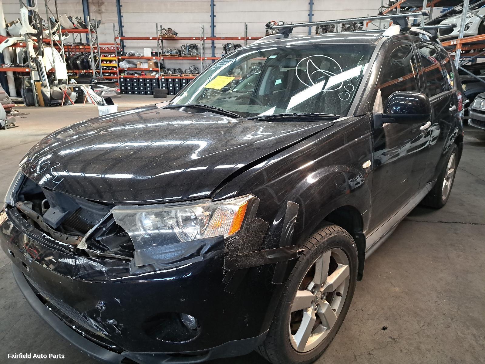 2006-2012 Mitsubishi Outlander Overflow Bottle
