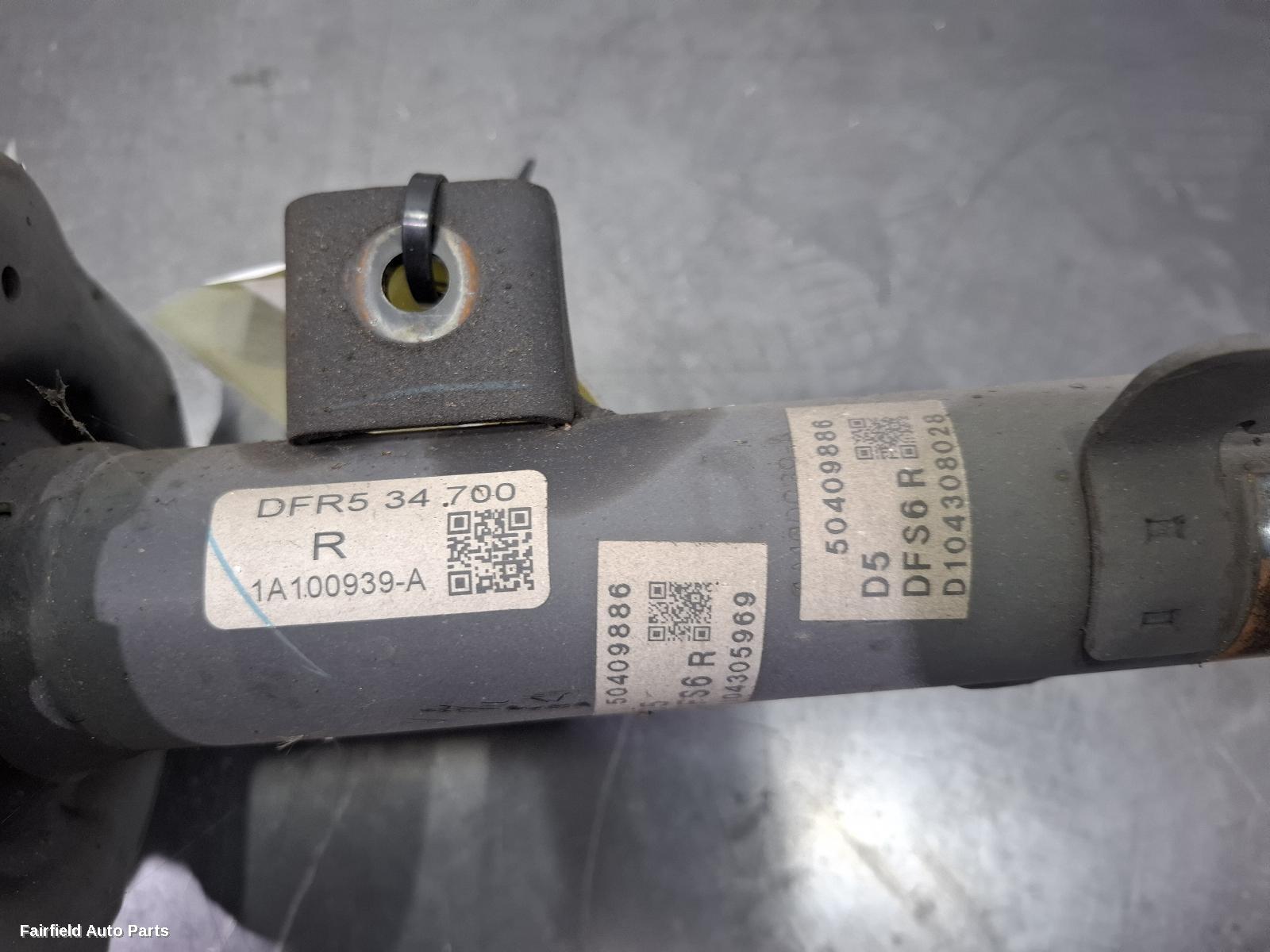 2019-2026 Mazda Cx30 Right Front Strut