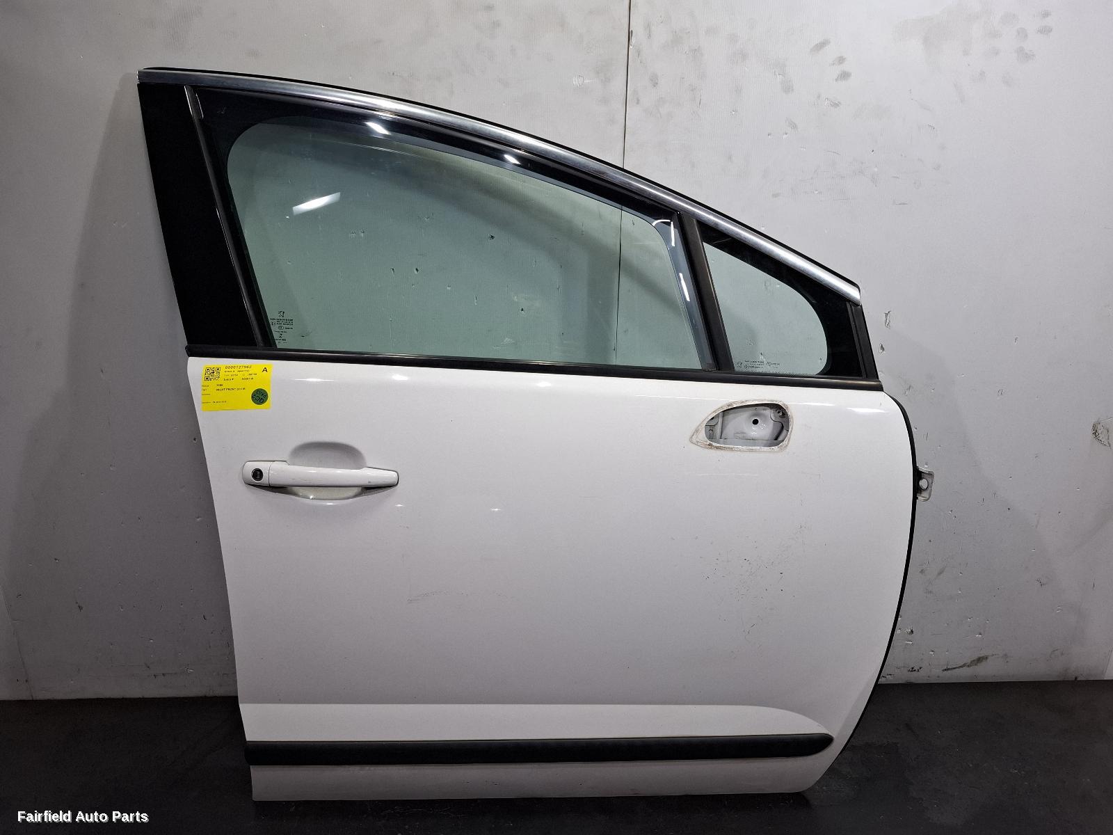 2010-2016 Peugeot 3008 Right Front Door