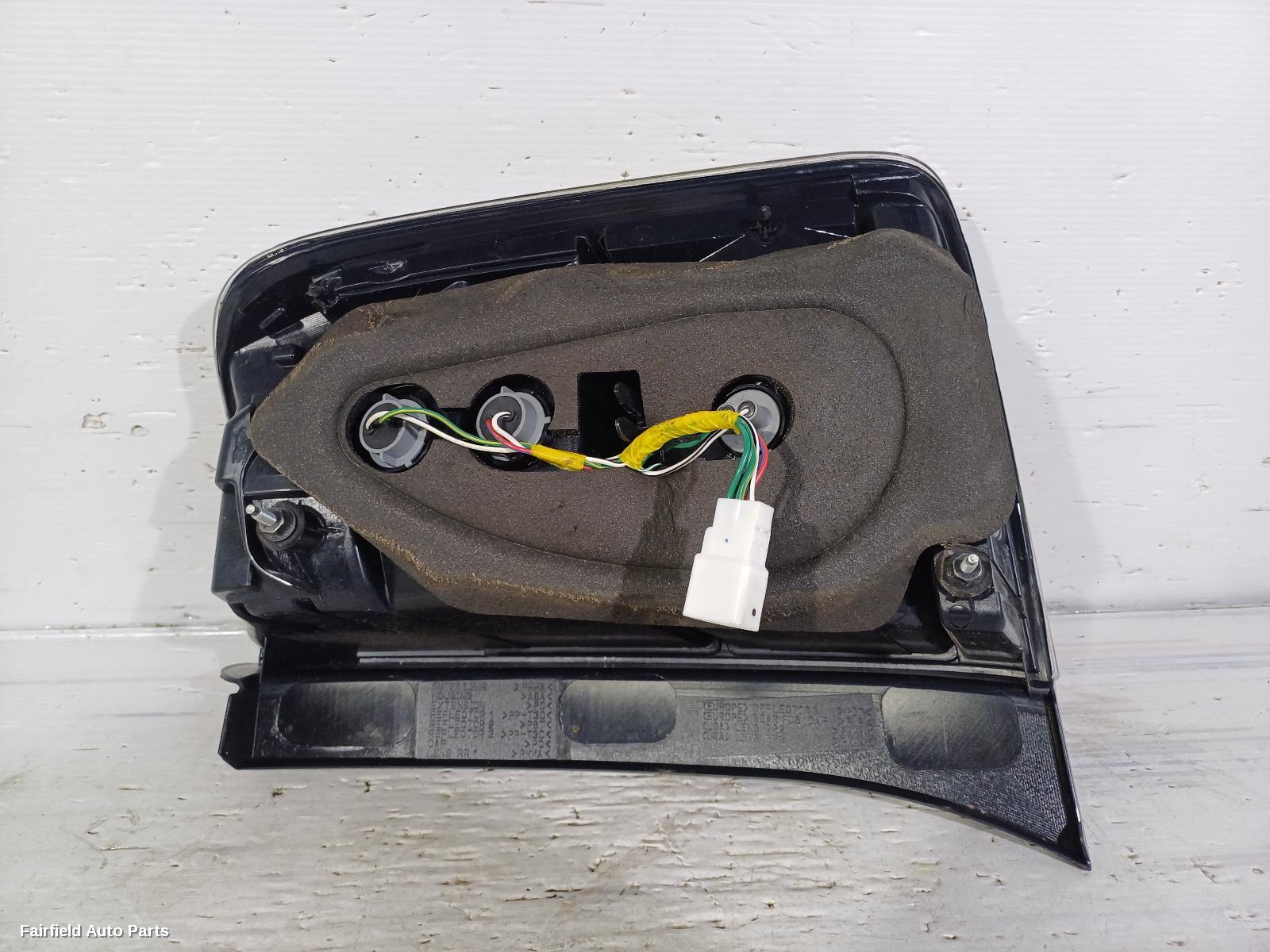 2005-2009 Toyota Prius Left Taillight