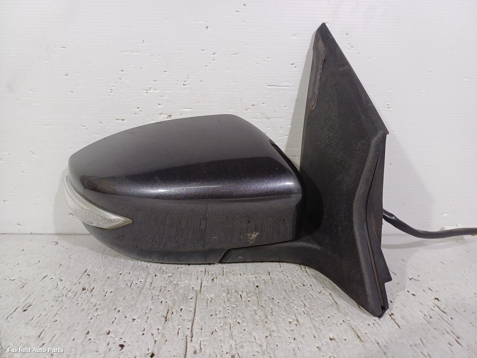 2013-2016 Nissan Pulsar Right Door Mirror