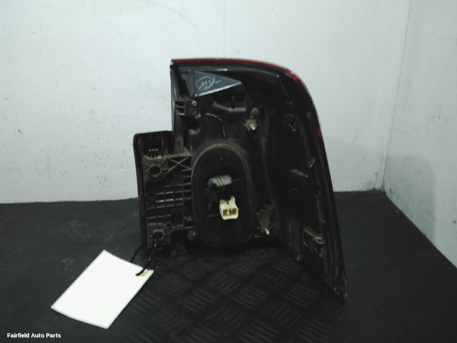 2015-2021 Toyota Landcruiser Left Taillight