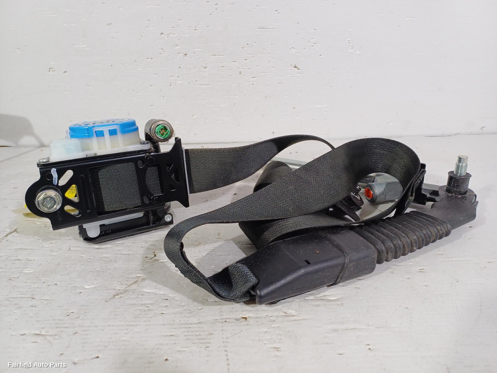 2017-2024 Ldv D90 Seatbelt Stalk