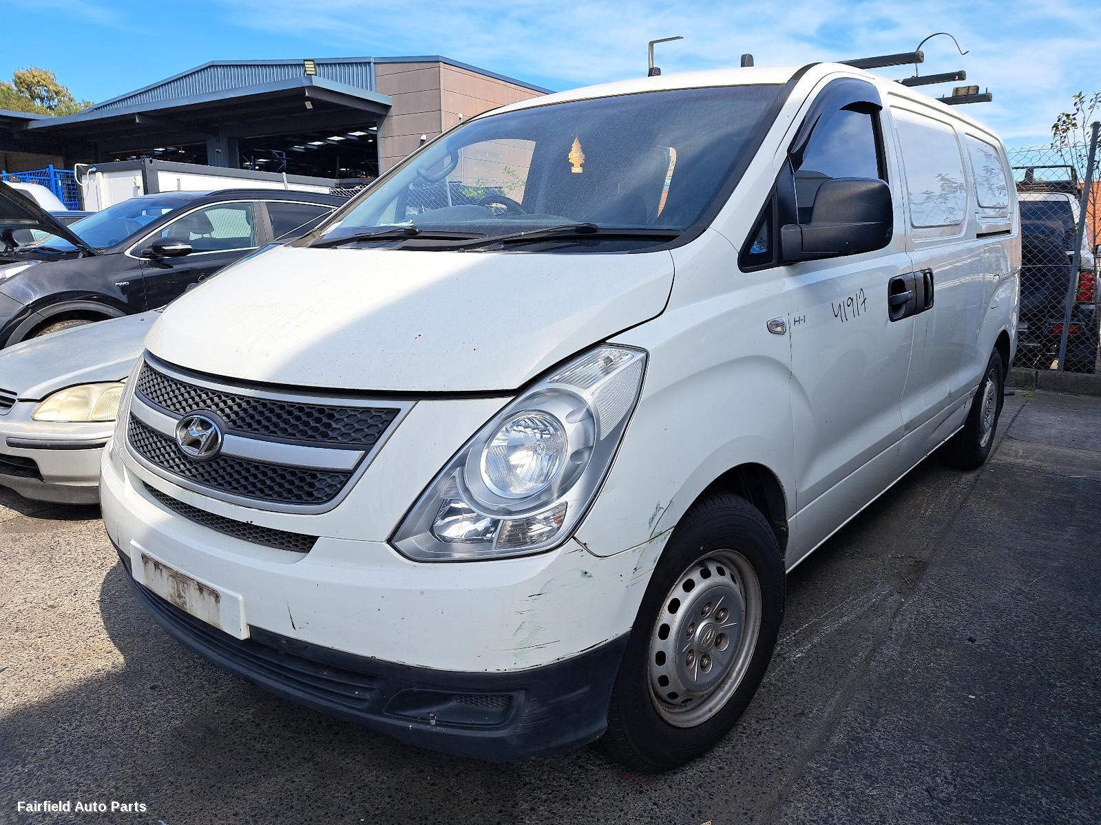 2007-2012 Hyundai Iload/imax Fan