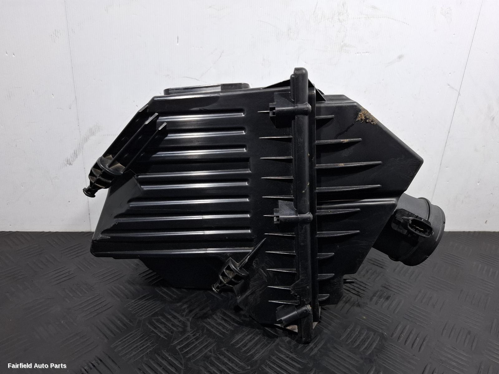2016-2019 Land Rover Discovery Sport Air Cleaner Box