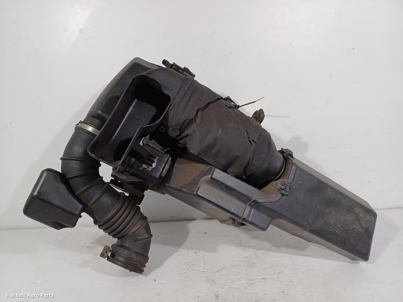 2012-2015 Hyundai I20 Air Cleaner Box