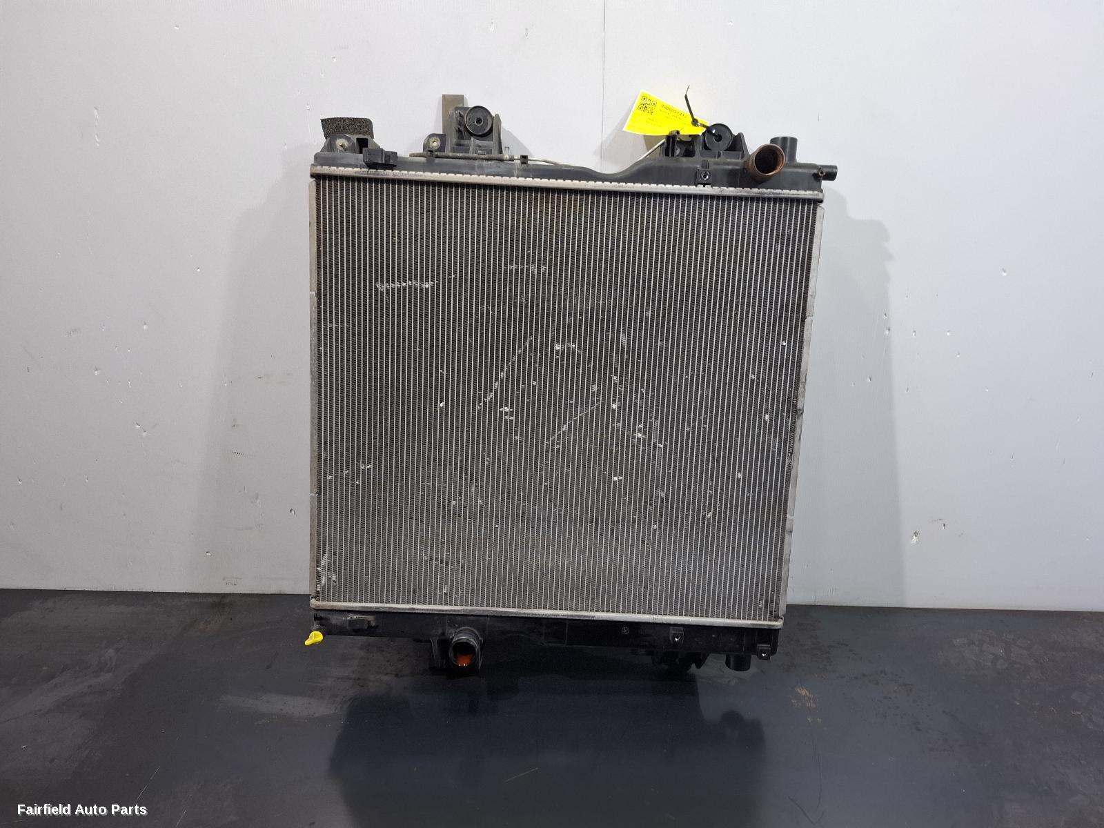 2009-2015 Toyota Prado Radiator