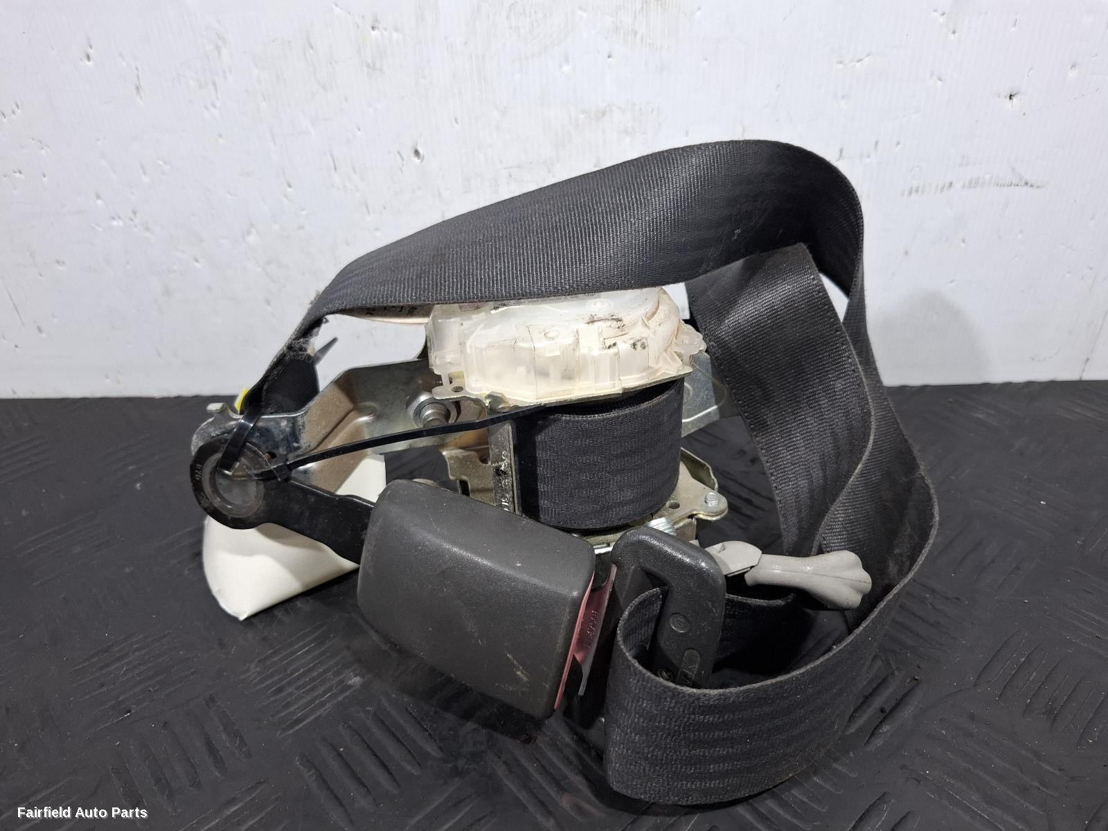 2005-2008 Nissan Navara Seatbelt Stalk