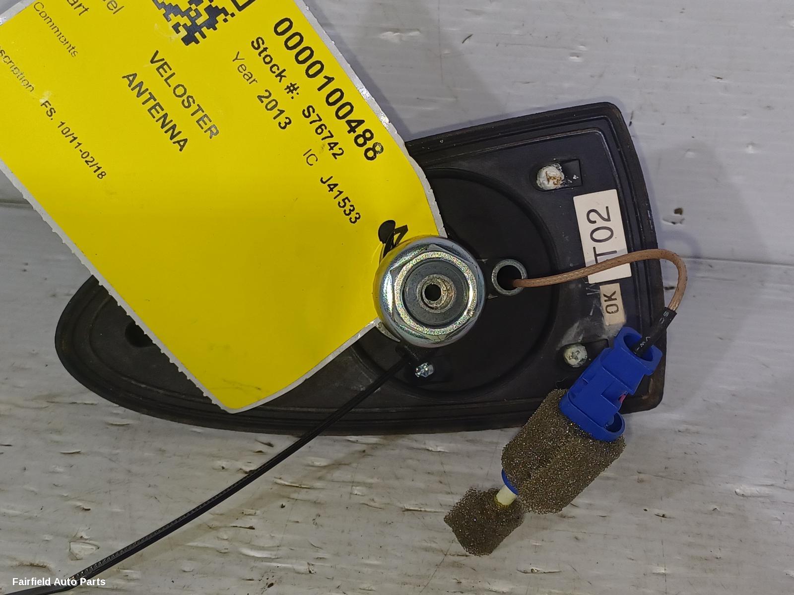 2011-2018 Hyundai Veloster Antenna
