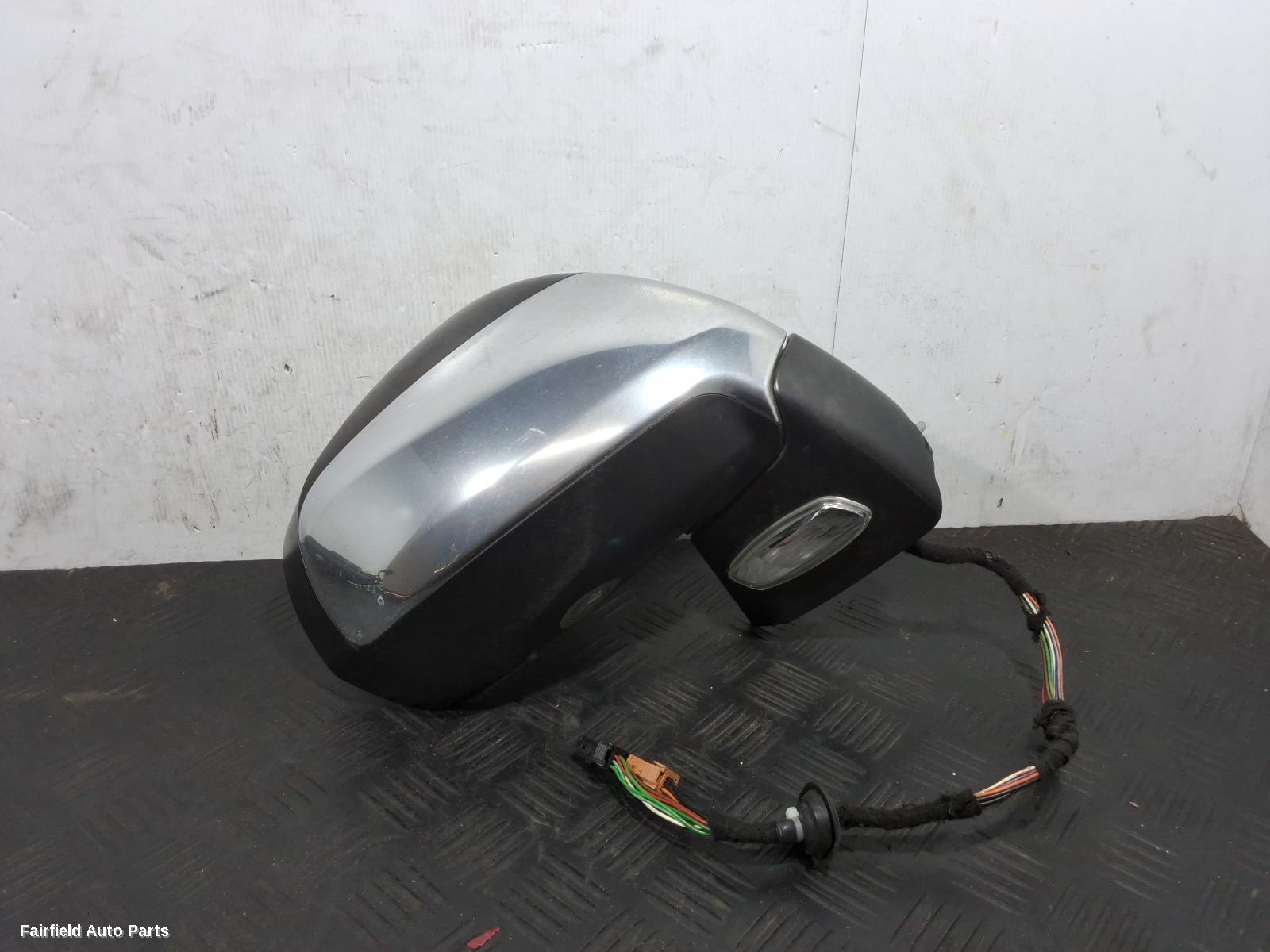2010-2016 Peugeot 3008 Right Door Mirror