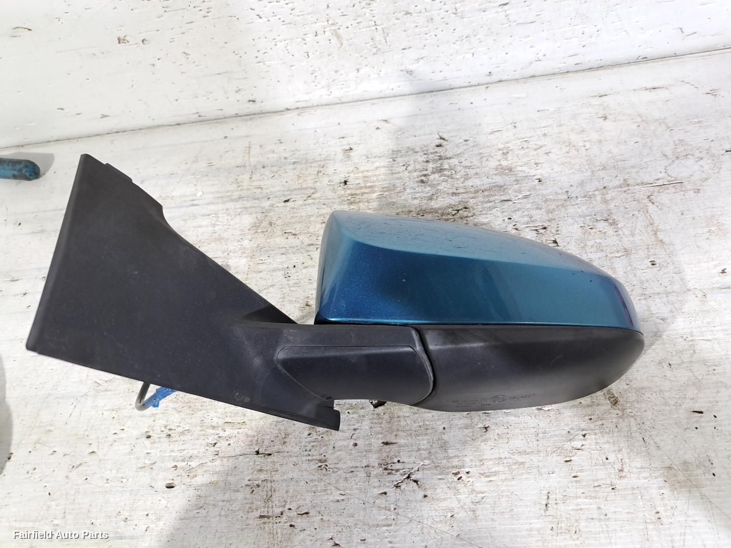 2011-2020 Toyota Yaris Left Door Mirror