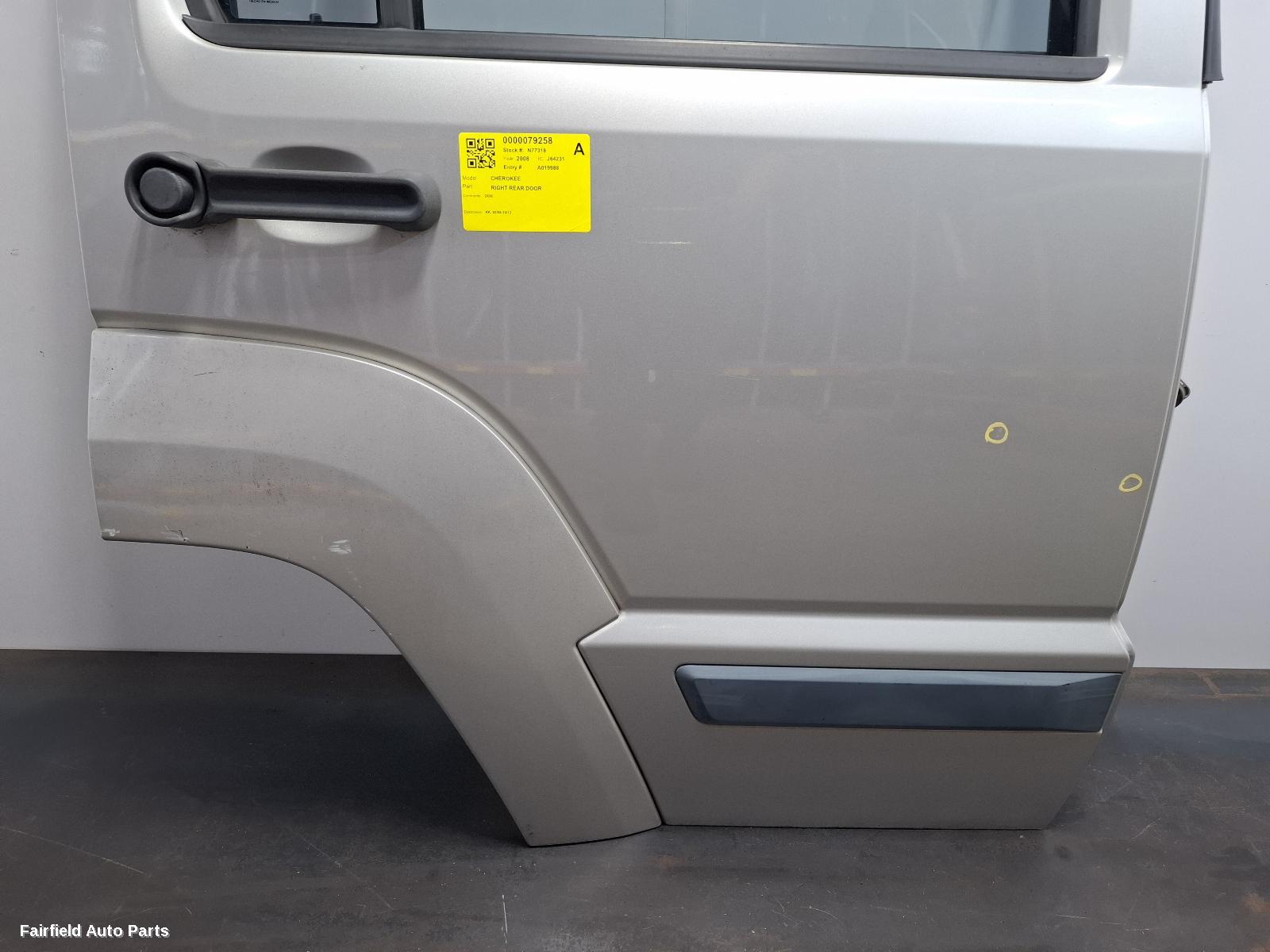 2008-2012 Jeep Cherokee Right Rear Door Sliding