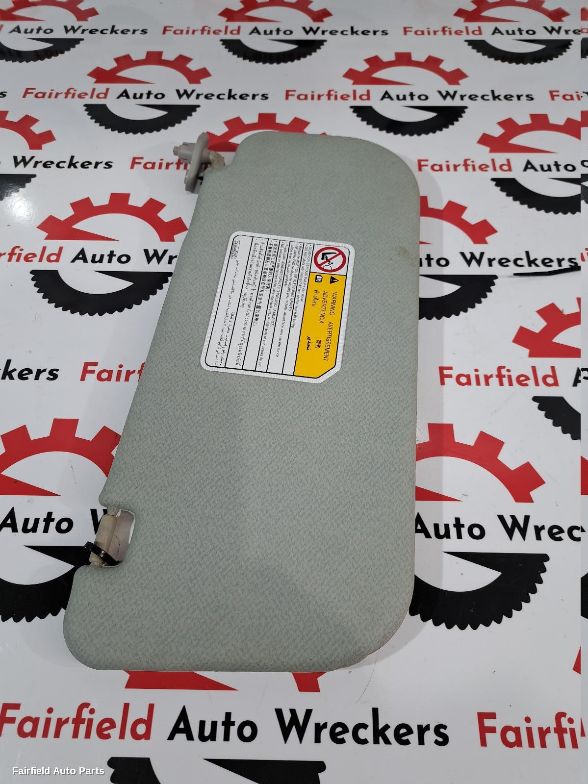 2009-2015 Mitsubishi Triton Sunvisor