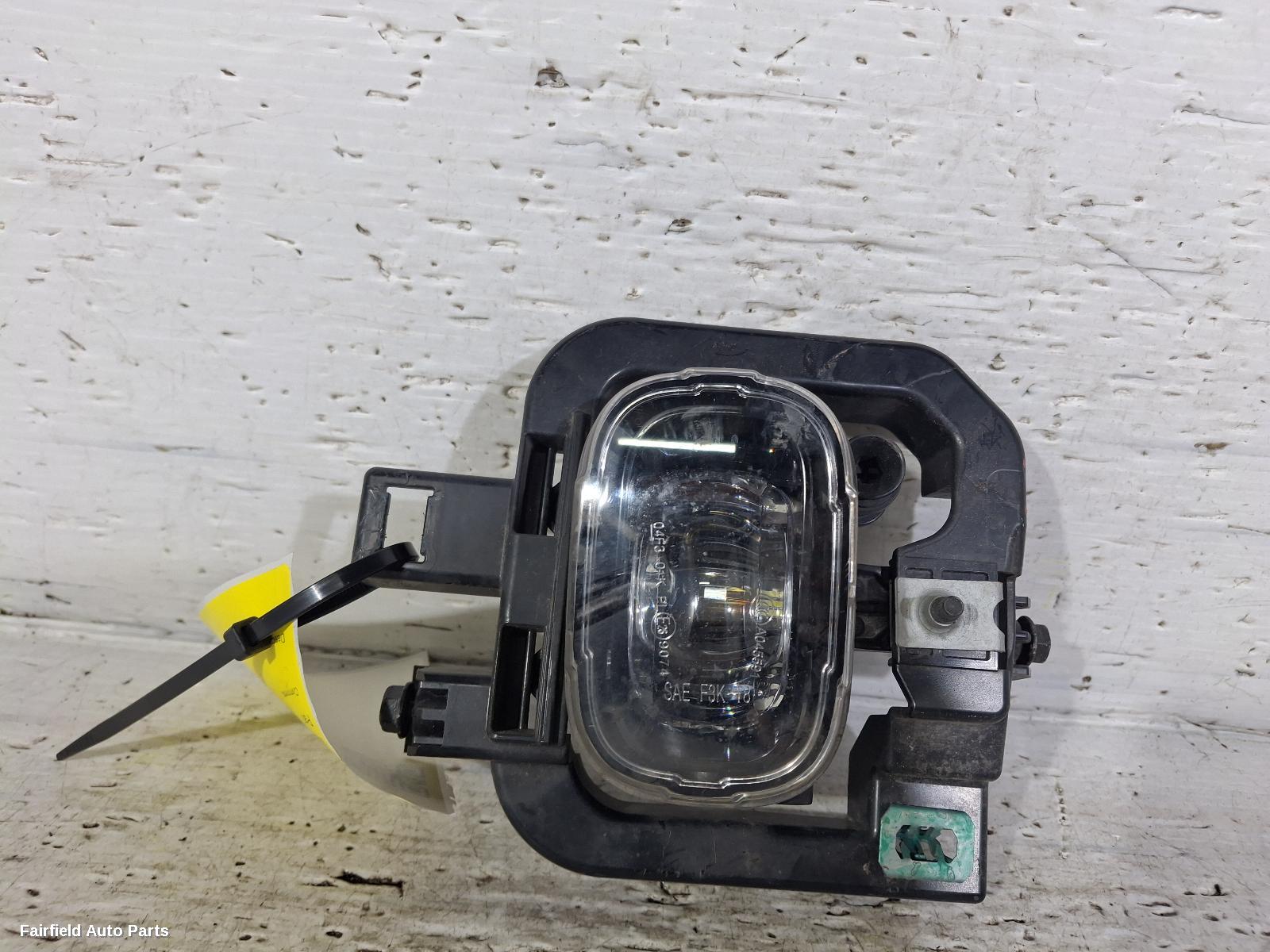 2020-2025 Nissan Navara Left Indicator Fog Side