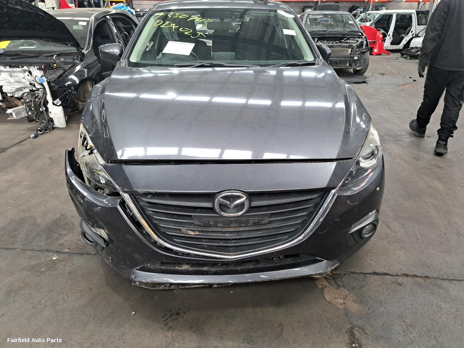 2013-2016 Mazda 3 Left Indicator Fog Side