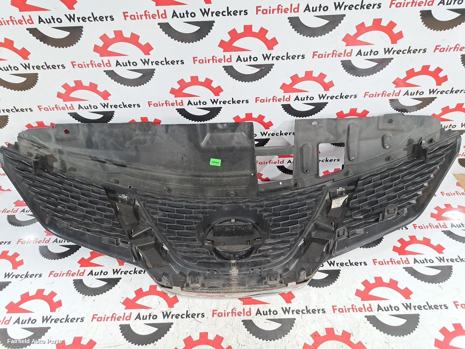 2013-2017 Nissan Qashqai Grille