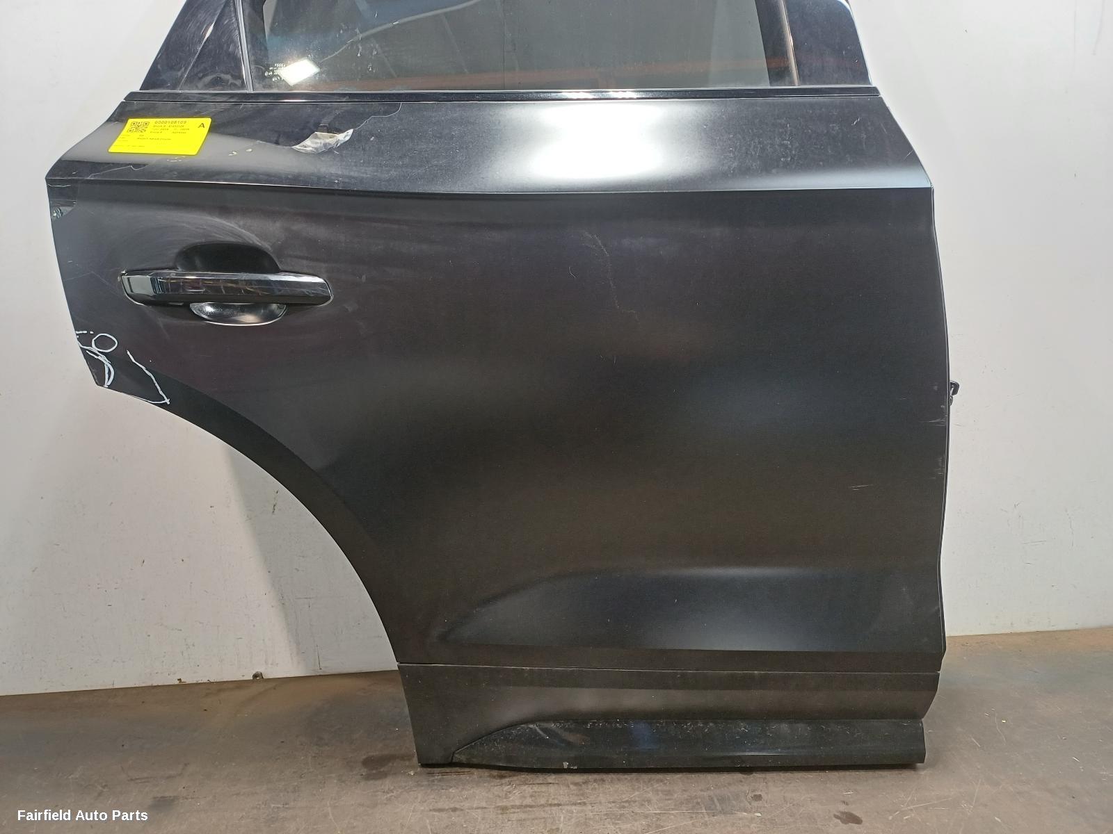 2017-2020 Audi Q5 Right Rear Door Sliding