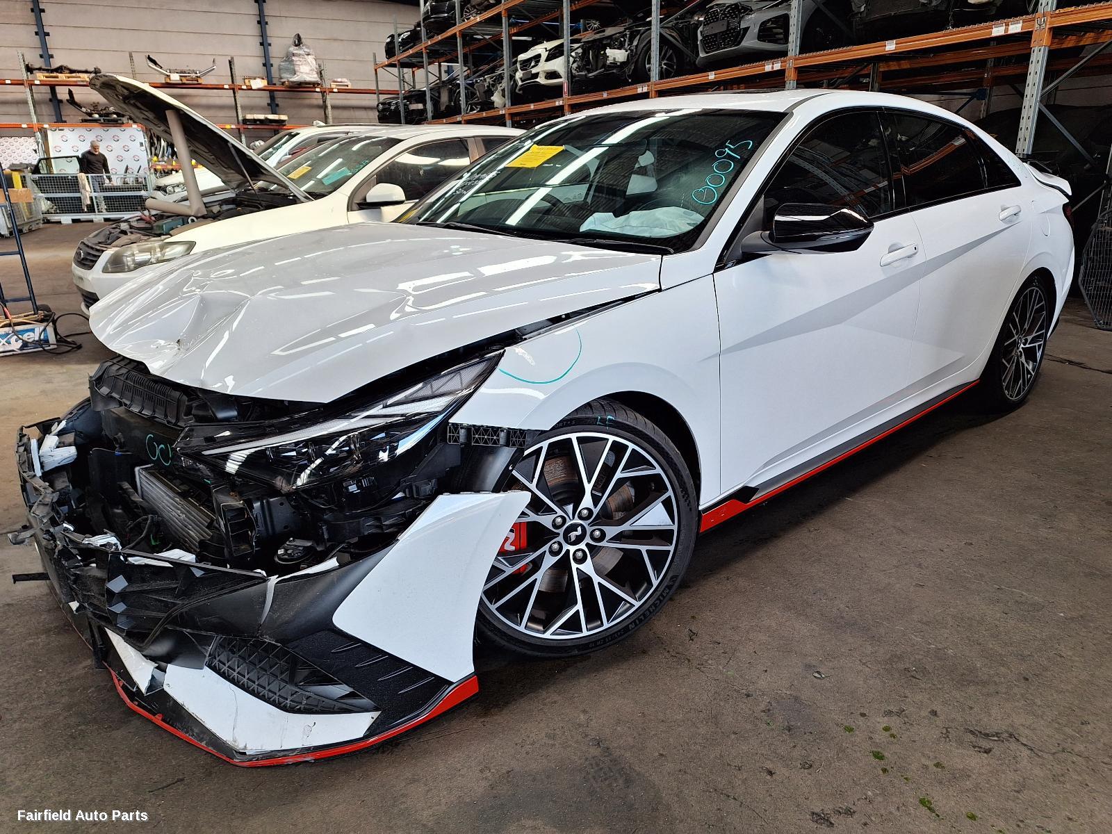 2022 Hyundai I30 Fuel Door   Filler