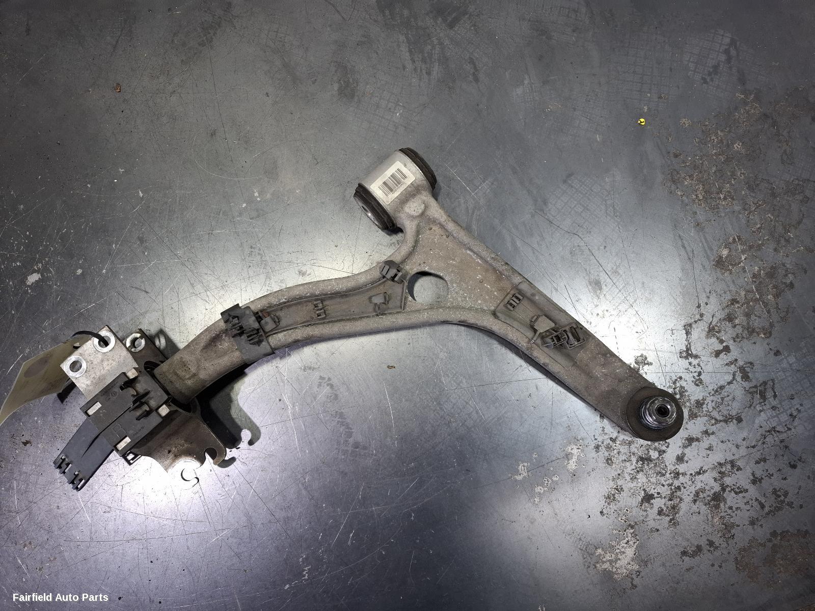 2013-2019 Mercedes Cla Class Right Front Lower Control Arm