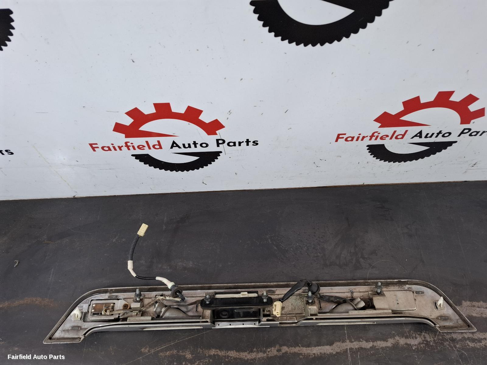 2007-2014 Toyota Kluger Rear Garnish