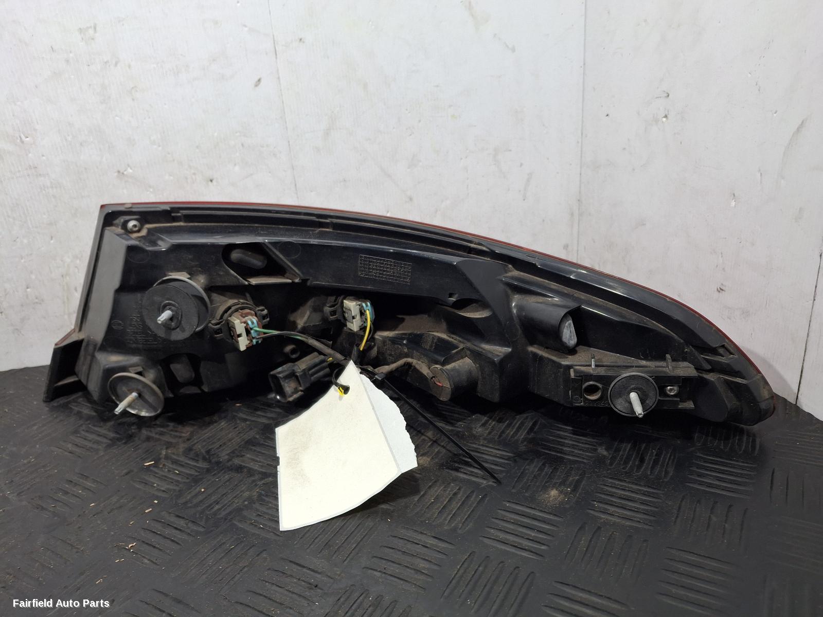 2008-2011 Jaguar Xf Left Taillight