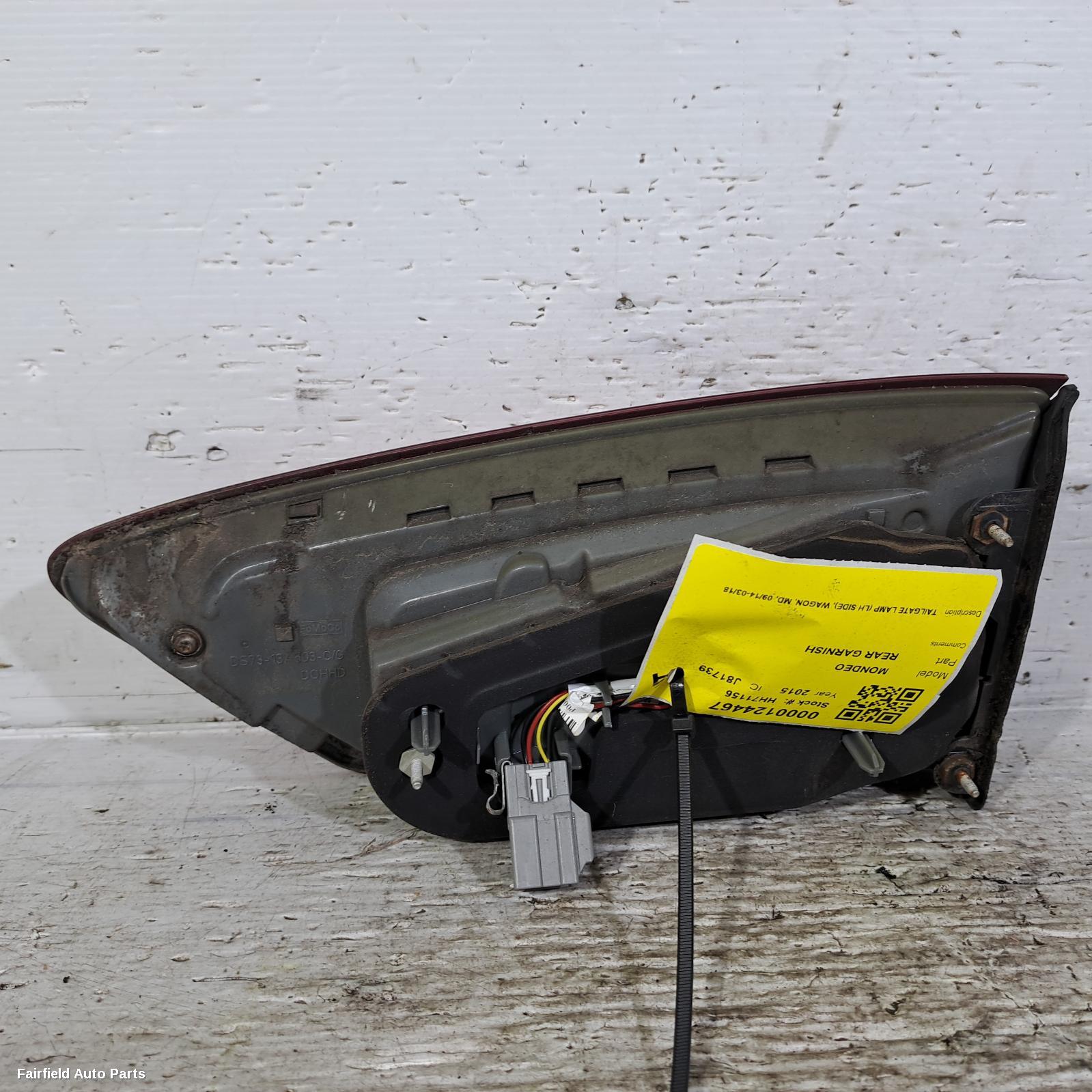 2014-2018 Ford Mondeo Rear Garnish