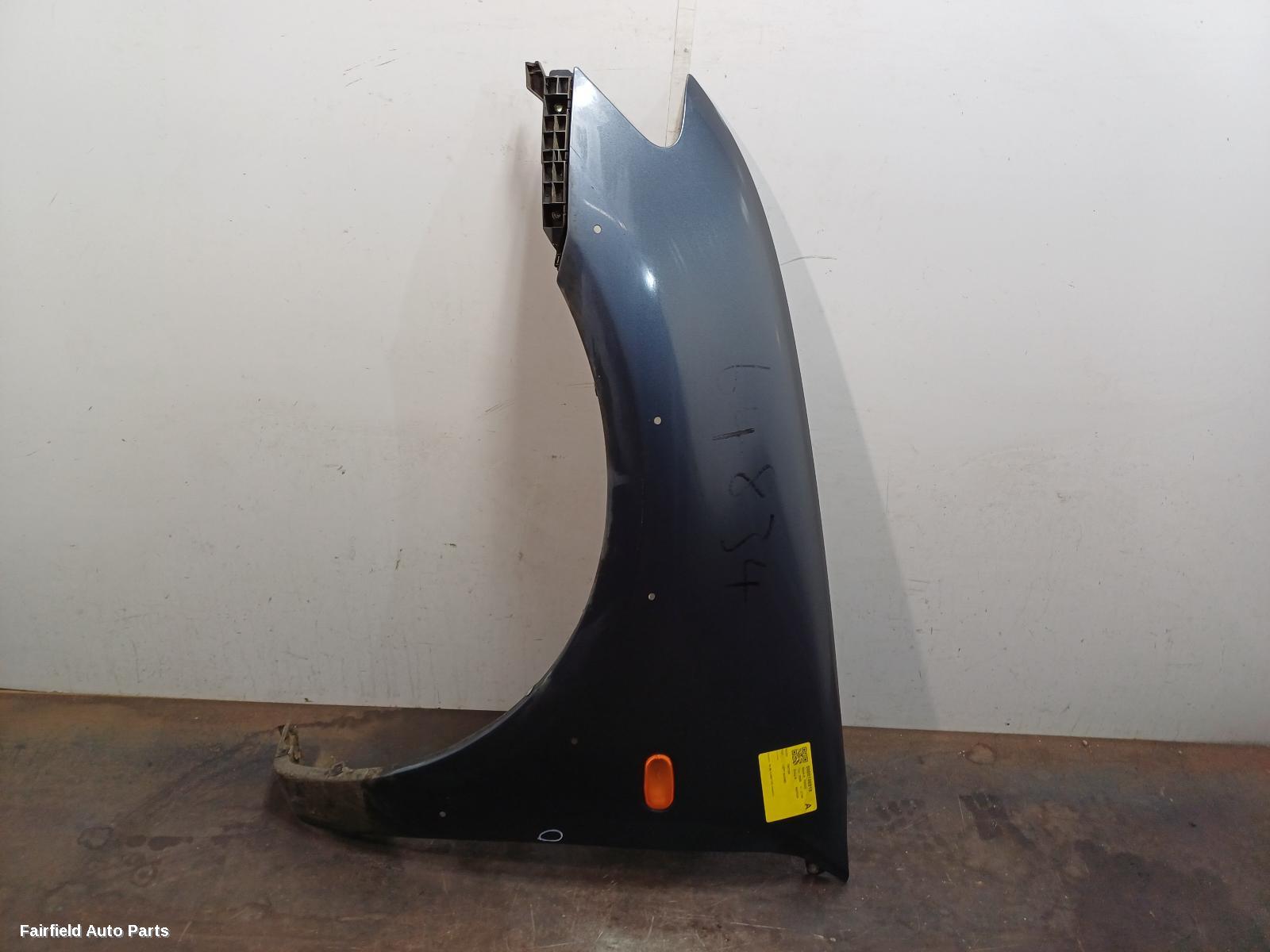 2006-2015 Mitsubishi Triton Left Guard