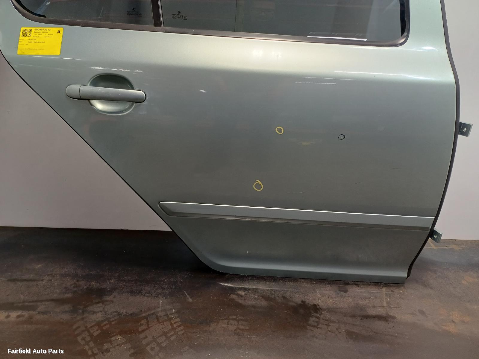 2004-2013 Skoda Octavia Right Rear Door Sliding