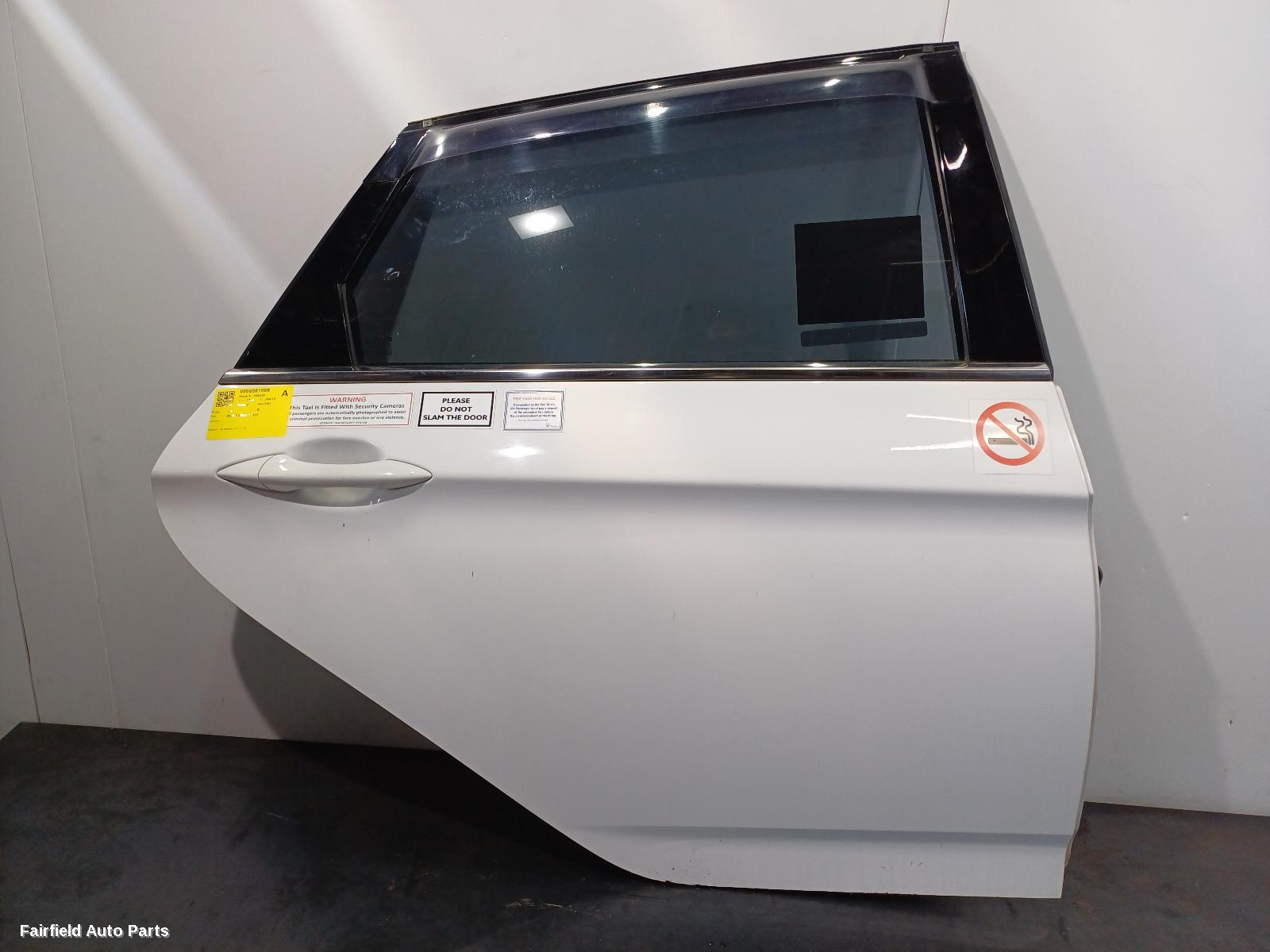2011-2019 Hyundai I40 Right Rear Door Sliding