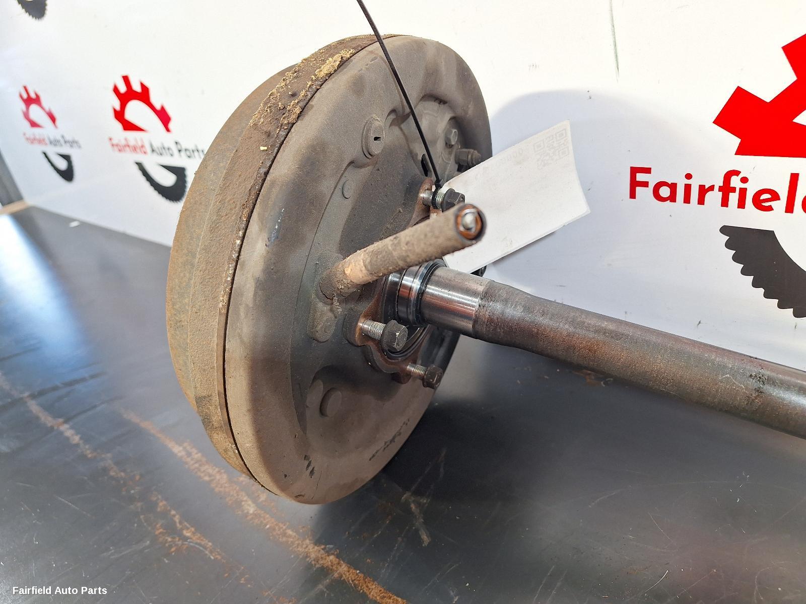 2005-2009 Toyota Hiace Axle